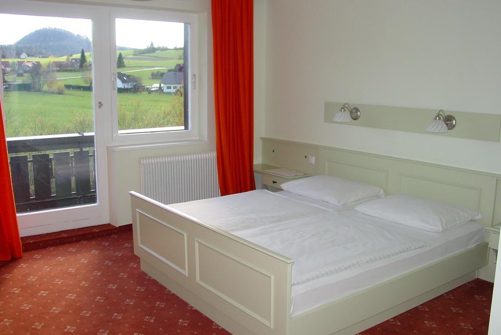 Gasthof-Hotel Jaritz Semriach Bilik gambar